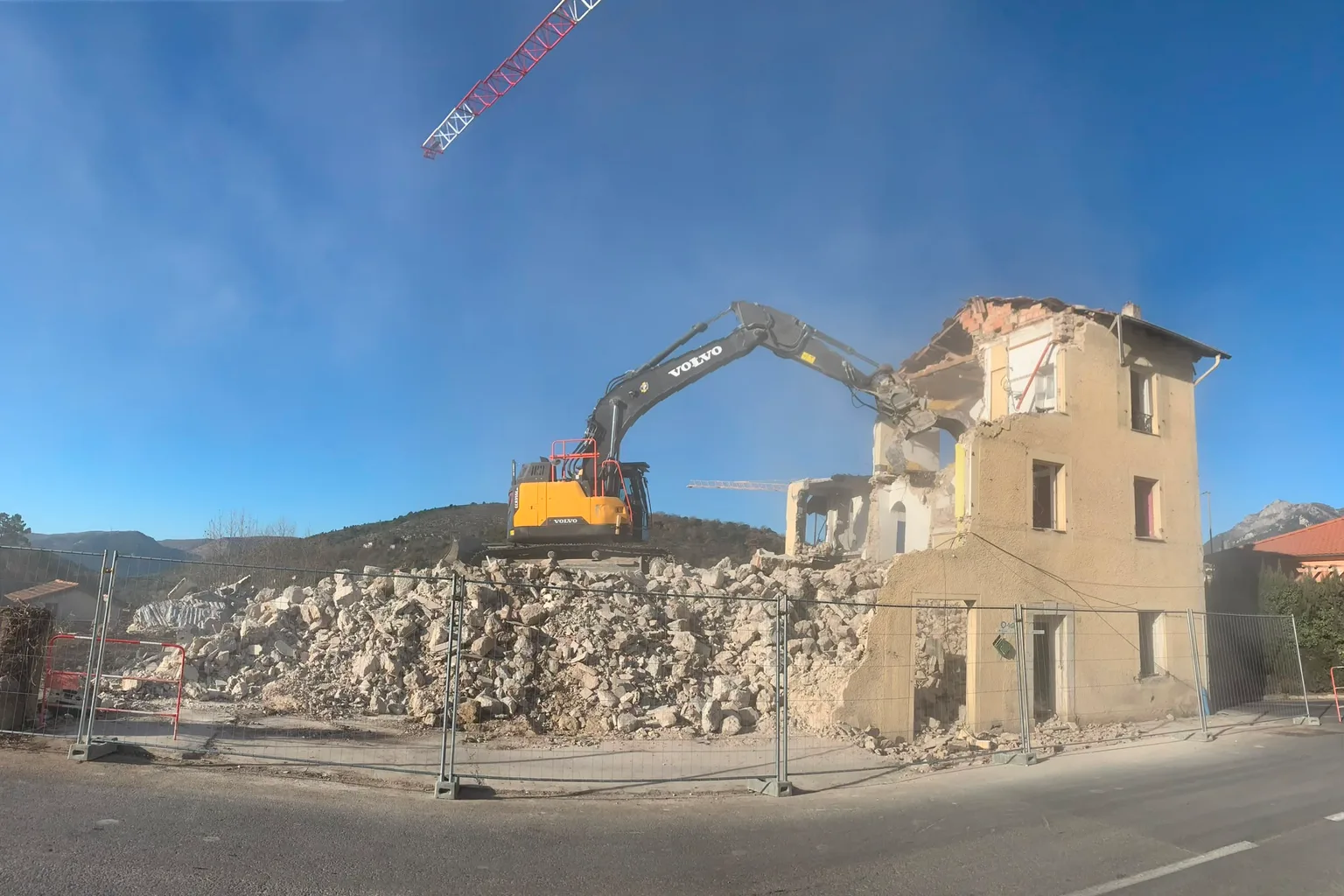 démolition reconstruction Brest — Démolition-reconstruction